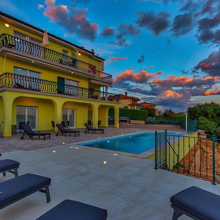 Luxury Apartments Kostrena With Pool Экстерьер фото
