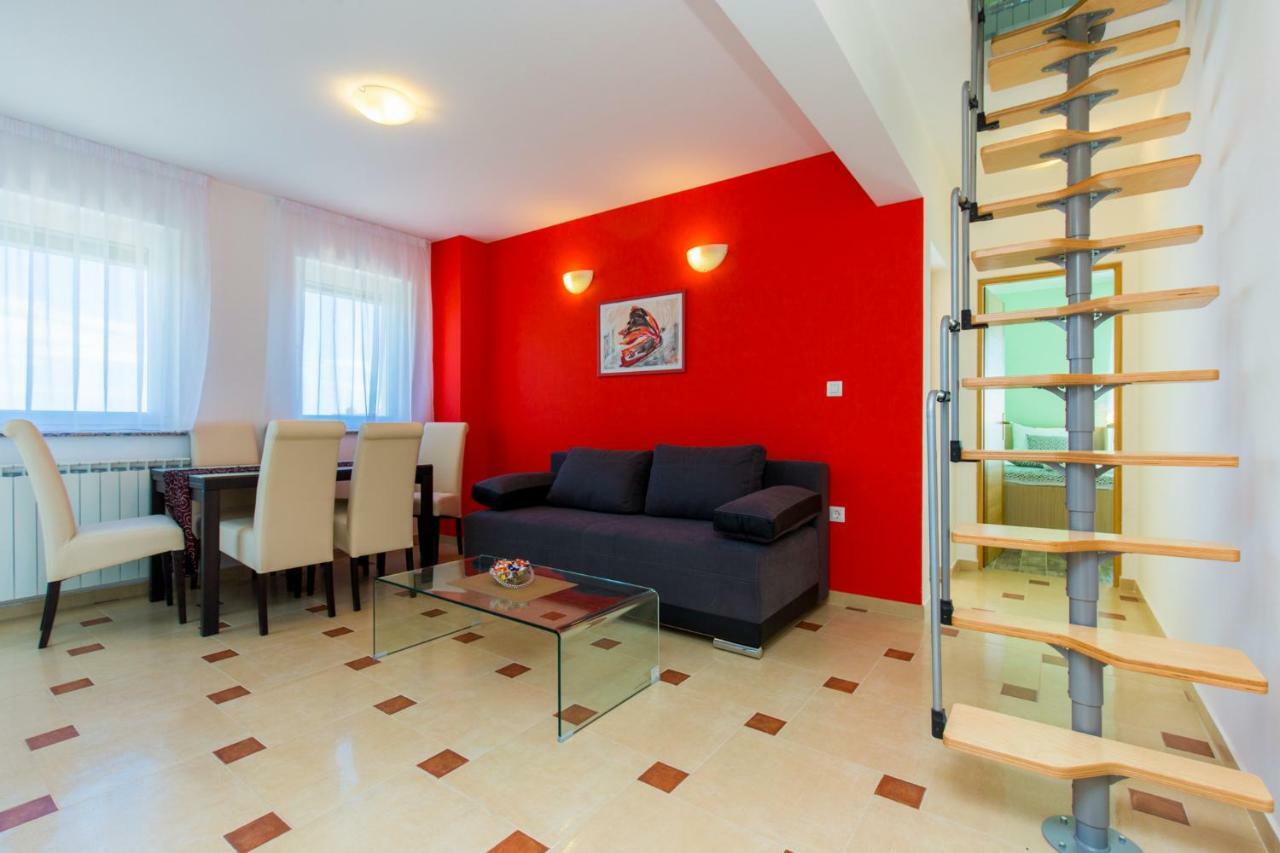 Luxury Apartments Kostrena With Pool Экстерьер фото