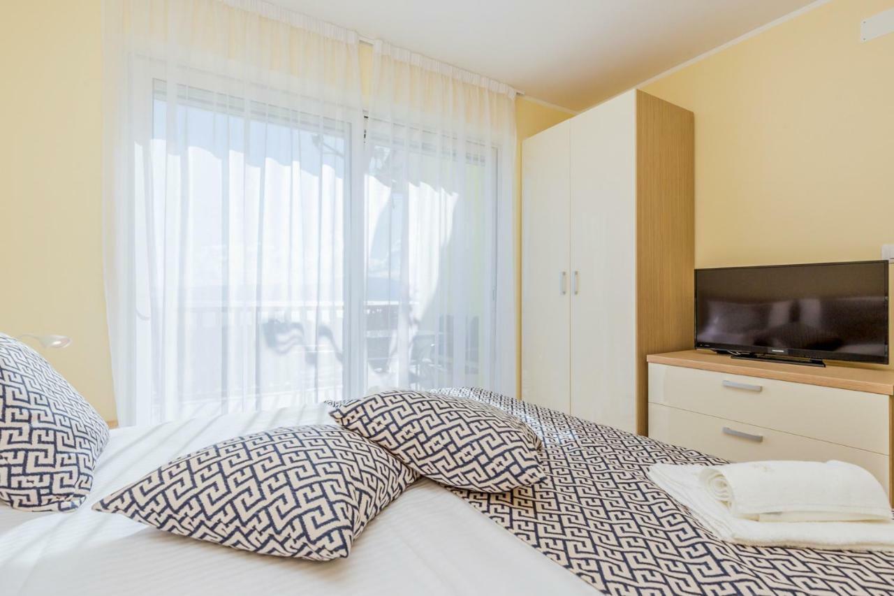 Luxury Apartments Kostrena With Pool Экстерьер фото