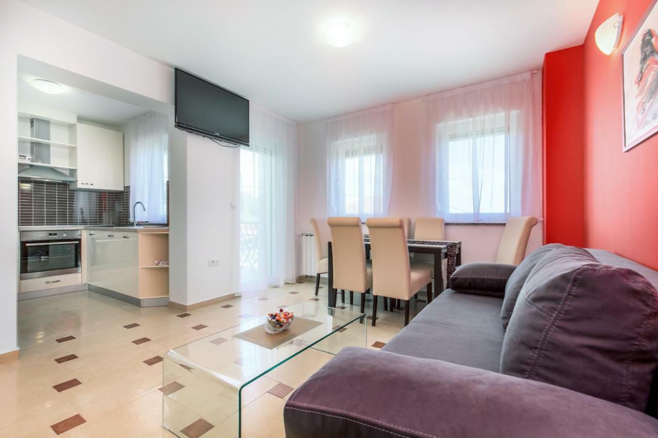 Luxury Apartments Kostrena With Pool Экстерьер фото
