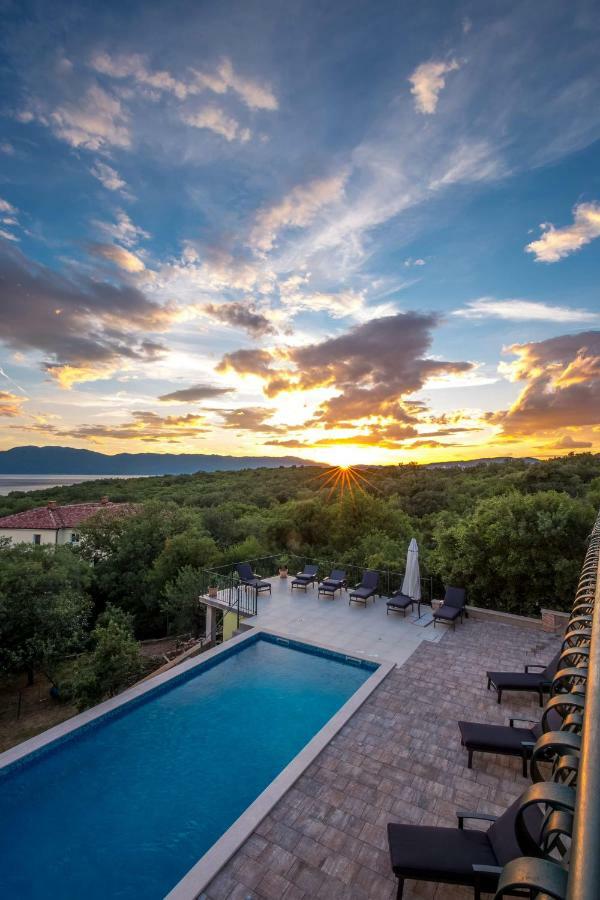 Luxury Apartments Kostrena With Pool Экстерьер фото